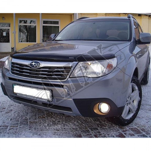 Дефлектор капота (мухобойкa) для Subaru Forester