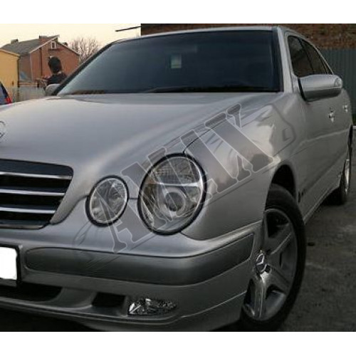 Передние фары с линзой (светлые) для Mеrcedes E-Class W-210
