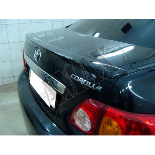 Антикрыло на край багажника (сабля) Тойота Королла_Toyota Corolla (2007-2012)