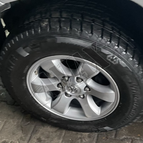 Заглушки в диски_Toyota Prado 120
