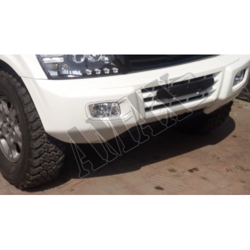 Противотуманные фары (доп. фары) под оригинал для Pajero Wagon 3 с черными / хромовыми крышками