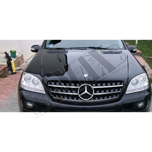 Решетка радиатора (черная) Мерседес Бенц_Mercedes Benz ML164 (2005-2008)