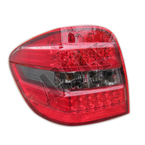 Задние фонари (LED) - темные для Mercedes M-Class W164
