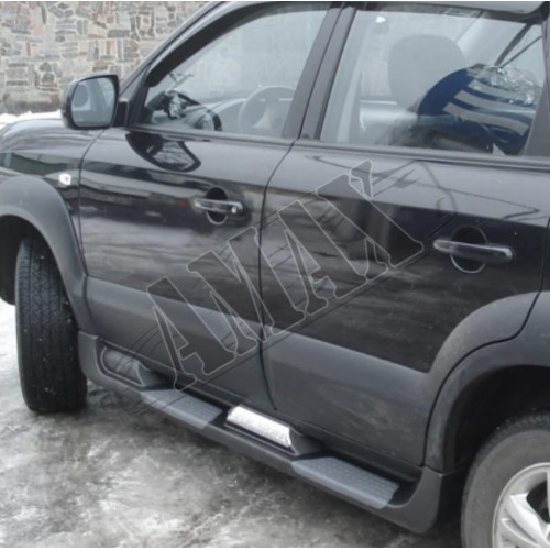 Пороги боковые площадкой (оригинальный дизайн), Хюндай Туксон_Hyundai Tucson (2004-2010)