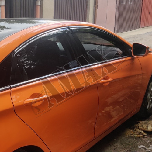 Дефлекторы на боковые окна (ветровики) с хром кантом для Hyundai Sonata 2010 +