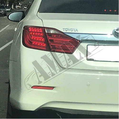 Задние фонари (LED) для седана Toyota Camry 50