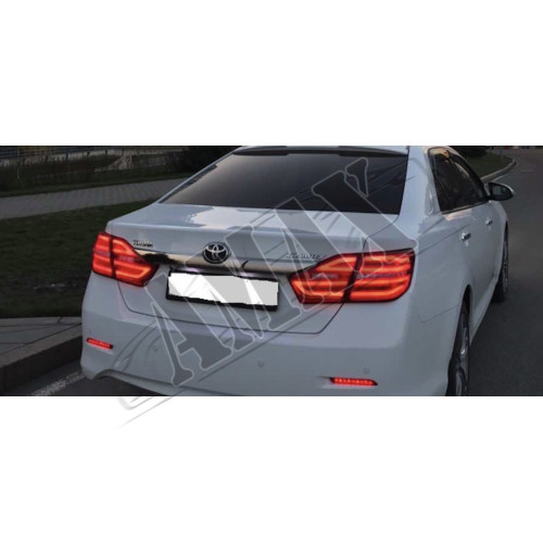 Задние фонари (LED) для седана Toyota Camry 50