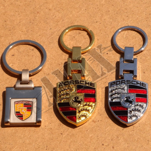 Брелок с логотипом Porsche