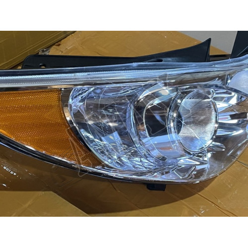 Фары передние ( черные ) для Hyundai Sonata YF