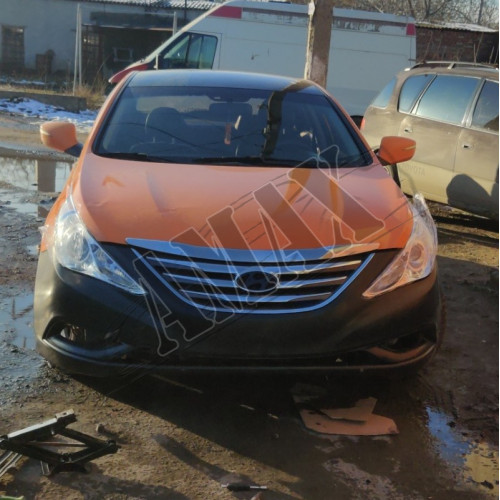 Фары передние ( черные ) для Hyundai Sonata YF