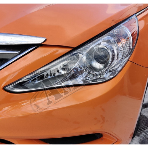 Фары передние ( черные ) для Hyundai Sonata YF