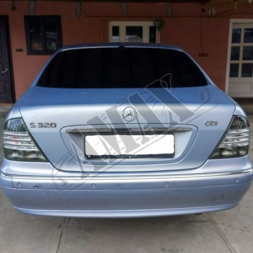 Задние фонари (дымчатые) для Mercedes Benz S Class W220 (99-2006) 