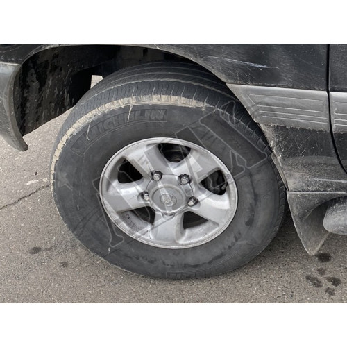Заглушки в диски Тойота Ленд Крузер_Toyota Land Cruiser 100 (1998-2002)