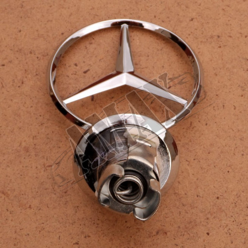Эмблема на капот (прицел) в штатное место Mercedes W140 (1991-1998)