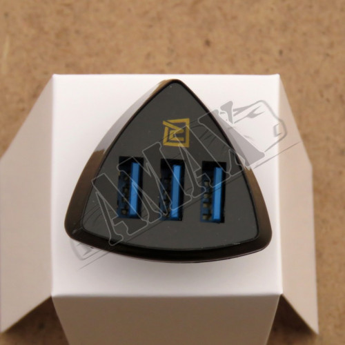 USB адаптер (переходник) в прикуриватель