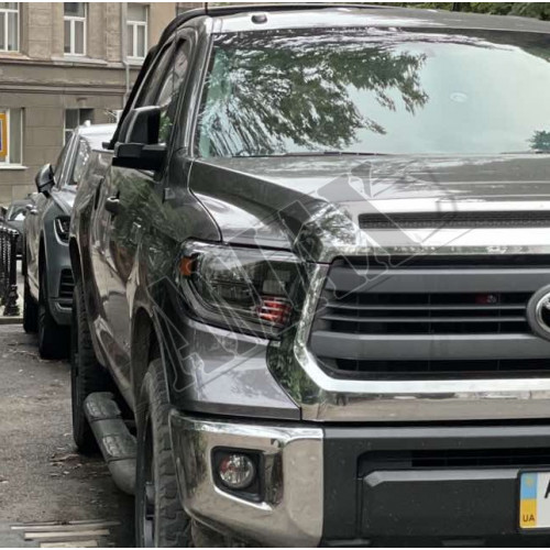 Передние черные линзовые фары (NEW STYLE)  Тойота Тундра_ Toyota Tundra (2014-2019)