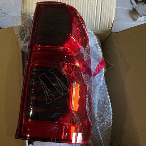 Задние светодиодные фонари (RED-BLACK-LED), Тойота Хайлакс_Toyota Hilux (2006-2012)