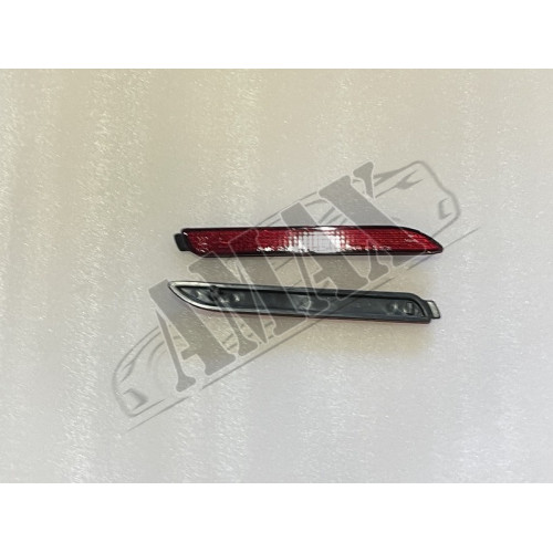 Габаритные огни (красные) в задний бампер на диодах для Lexus GX-470