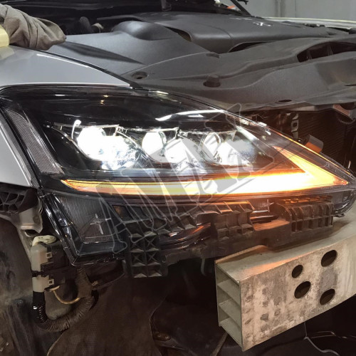 Передние фары три линзы (LED) Лексус ИС ХЕ_Lexus IS XE20 (2005-2013)