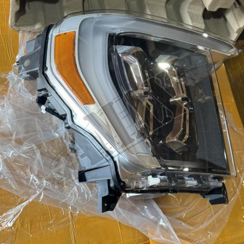Головной свет, передние линзовые фары (LED - линзы). Форд Ф150 Раптор_Ford F150 Raptor (2015-2020)