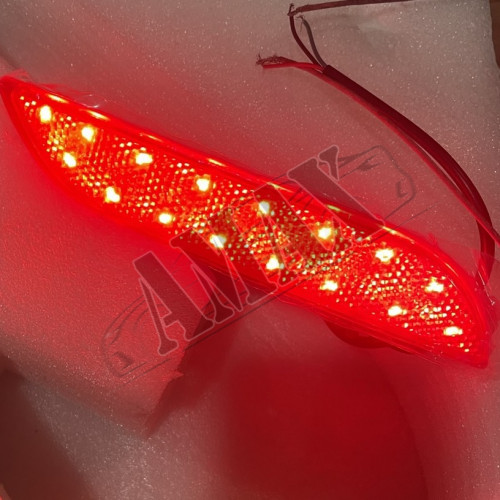 Габариты в задний бампер, катафоты (LED - диодные), Тойота Камри
