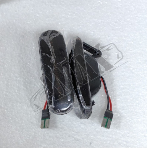 Повторители поворотов (диодные - черные) LED